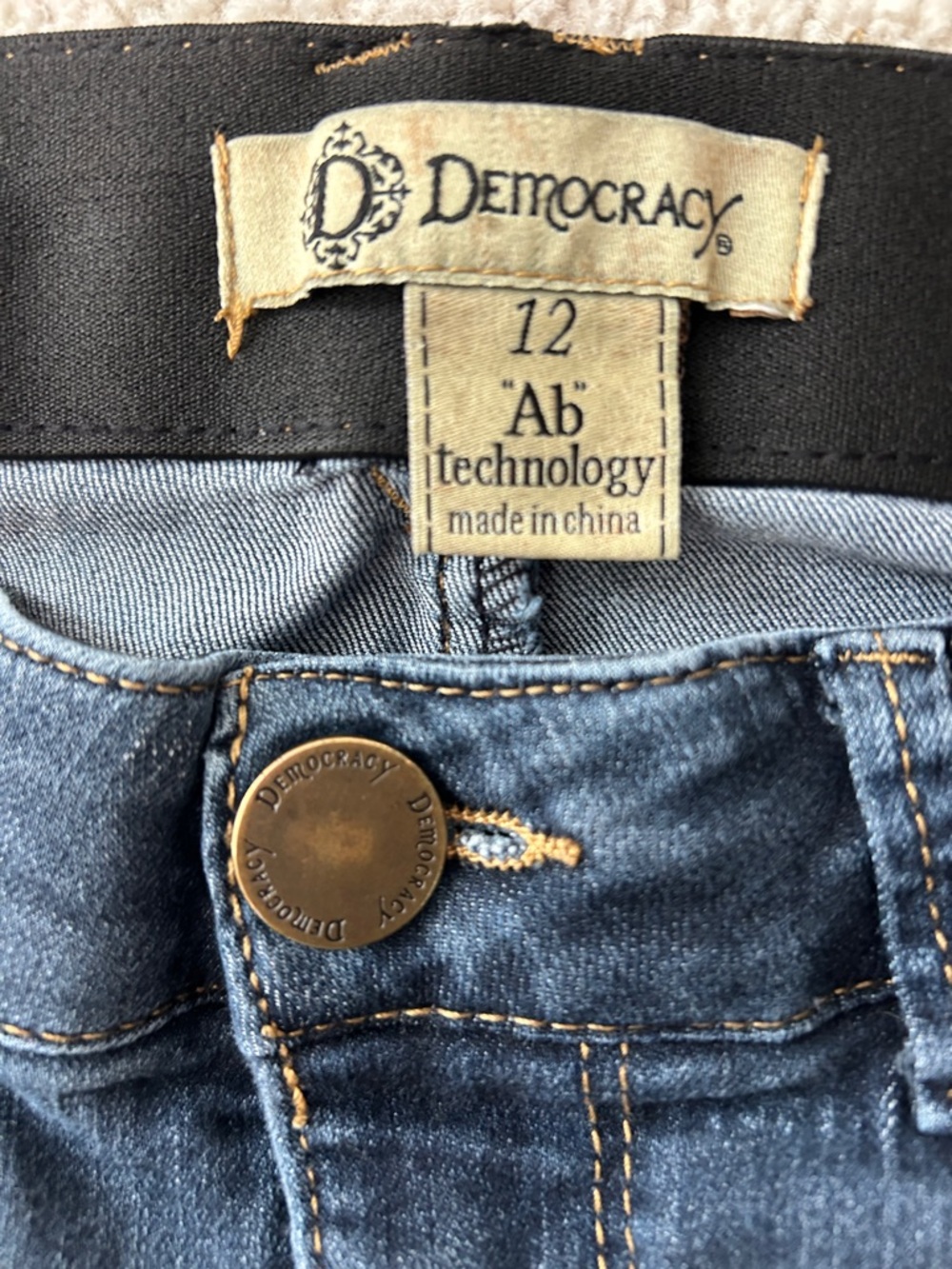Democracy “Ab” Technology Dark Blue Skinny Jeans, Size 12 - Picture 4 of 8